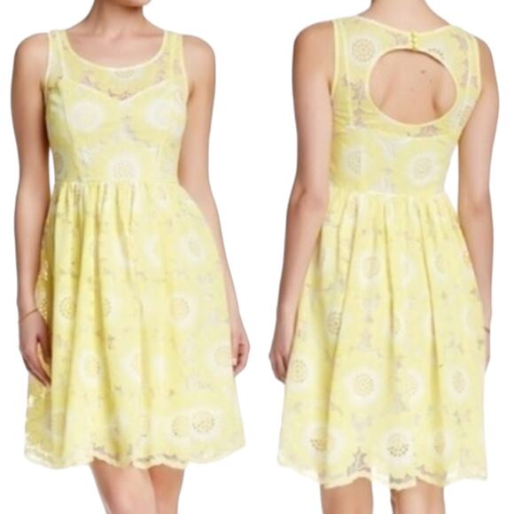 Tracy Reese Dresses & Skirts - Tracy Reese Yellow Lace Midi Dress